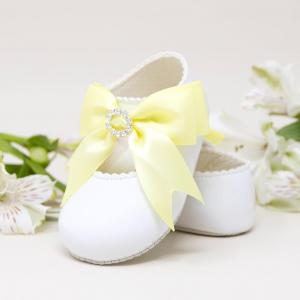 BP060WYe  White Yellow "Bow & Diamante" Shoe  (0-3)