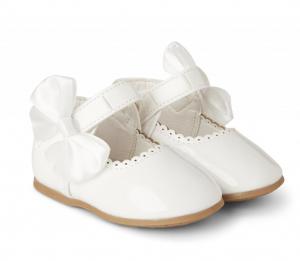 MeBiancaWh  White  Bow Shoes Pack of 12  (Sizes 3-8)