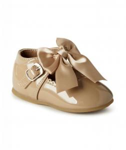 MeKylie_Cam  Camel Bow Shoes Pack of 12  (Sizes 3-8)