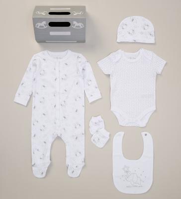 RBF09901   Elephant 5 Piece Layette Set  (Nb-6 months)