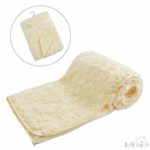 STFBP66-L  Lemon Yellow Rosebud Wrap with Hanger 