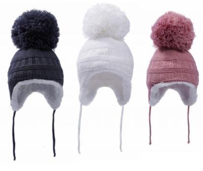 STH644-S Hat with large Pom-Pom (Newborn - 12 months)