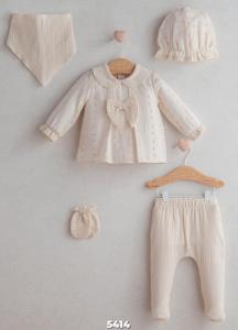 TO5414E  Ecru/Pink Dotty Layette 5 Piece (0-1 months)